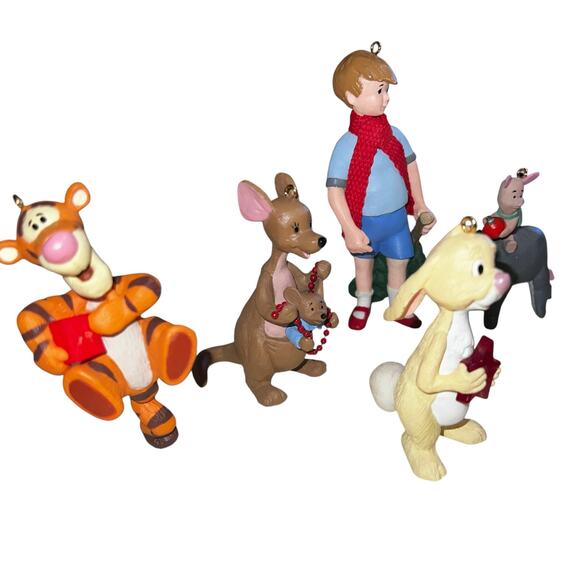 Disney's Winnie the pooh Hallmark Lot Friends christmas ornament tigger,piglet, - Picture 5 of 10